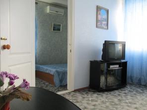 Номера до 4 чел. в коттедже для семейного отдыха. 300м от моря