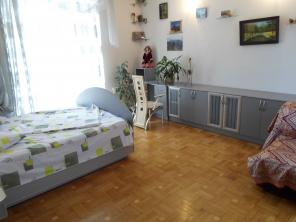 2 ккв домик в центре Ялты