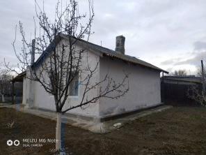 Срочно, недорого продаётся небольшой домик