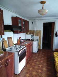 Продам половину домовладения. ПГТ Куйбышево.