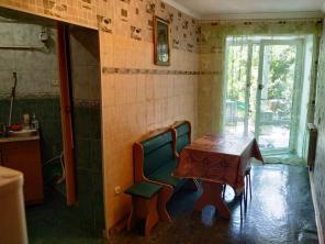 Трёхкомнатная квартира в центре Старой Ялты в 5 мин. от пляжа