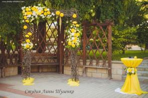 Выездная свадьба в Судаке, Феодосии, Новом Свете. Флористика и декор.