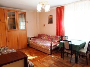 2-к. квартира, 57 кв.м, 1/12 эт.  Алушта